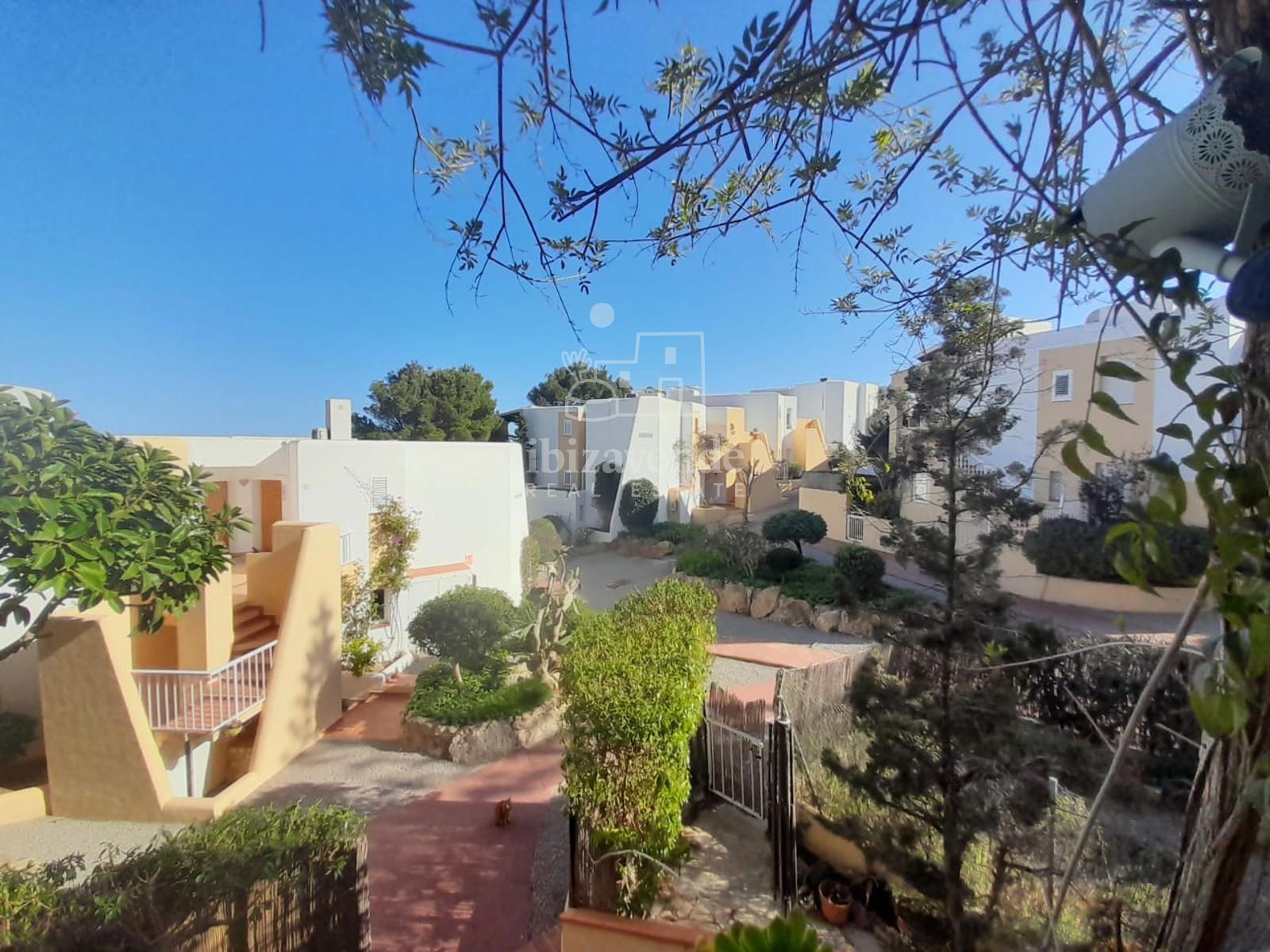Vista exterior de Piso en venta en Santa Eulària des Riu con Aire acondicionado, Calefacción y Terraza