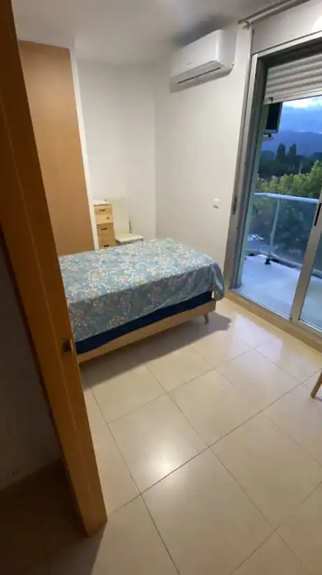 Schlafzimmer von Dachboden zum Verkauf in Ulldecona mit Klimaanlage, Heizung und Terrasse