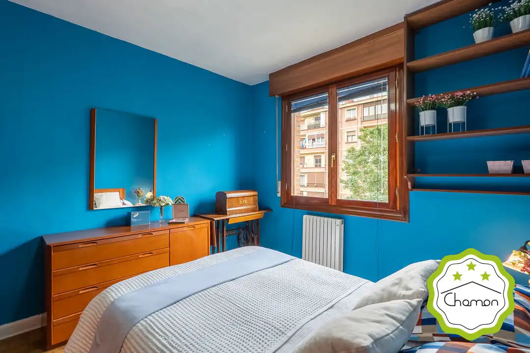 Habitación de Piso en venta en Bilbao  con Calefacción, Amueblado y Balcón