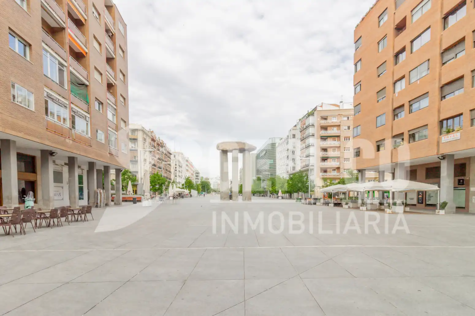 Exterior view of Flat for rent in Madrid  with Furnished