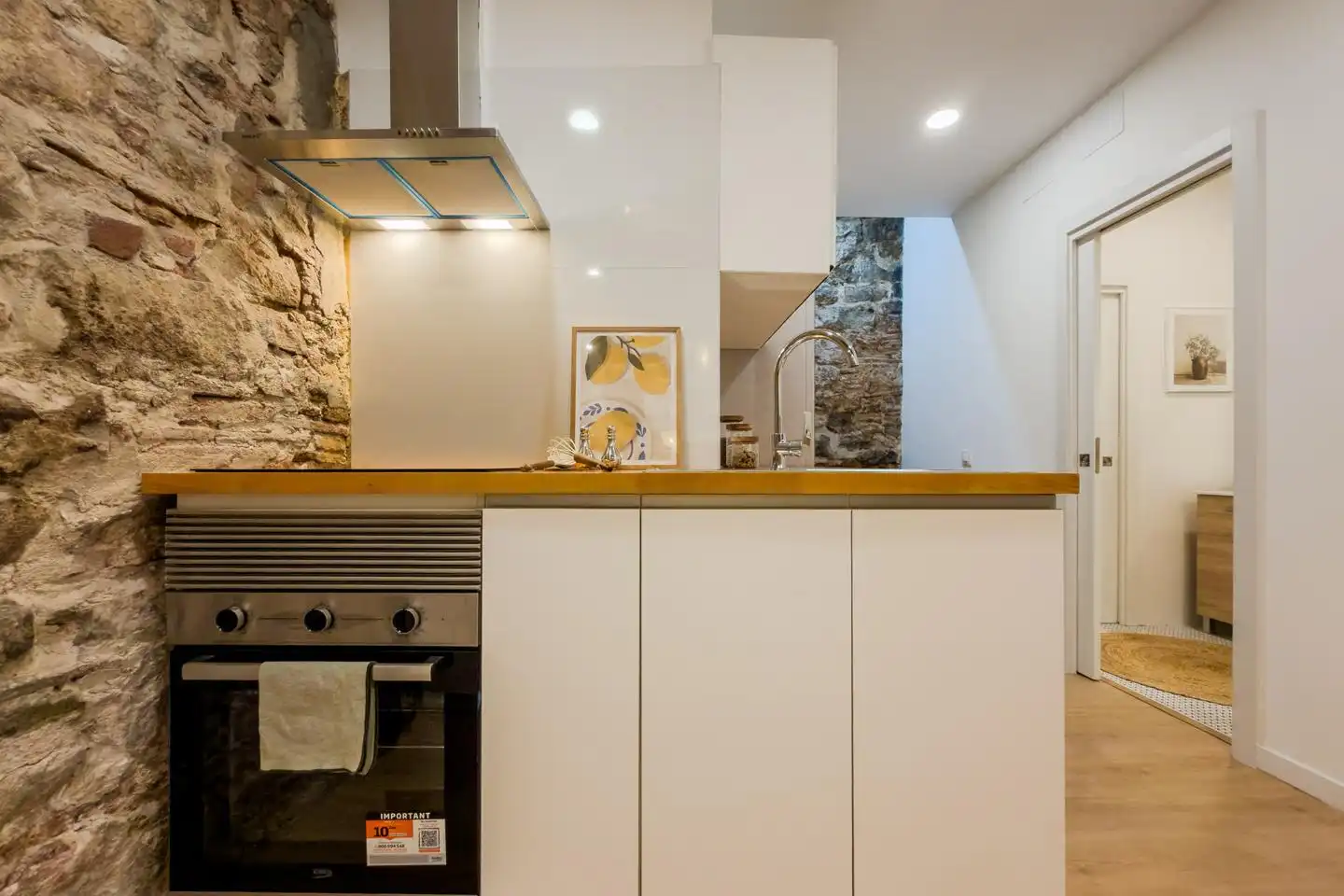 Cocina de Dúplex en venta en Barcelona con Aire acondicionado y Amueblado