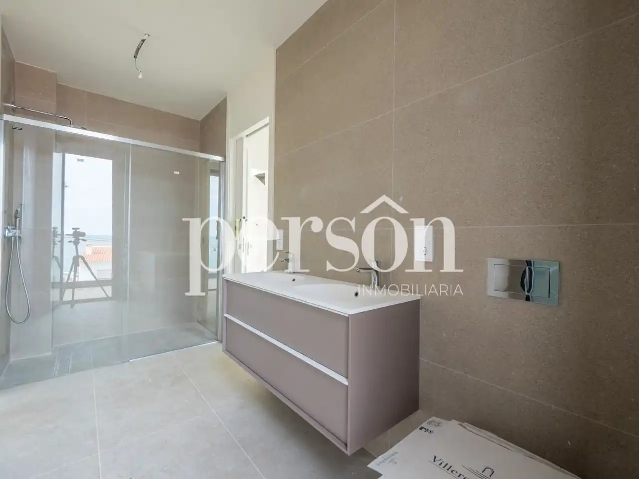 Baño de Casa adosada en venta en Dénia con Aire acondicionado, Calefacción y Jardín privado