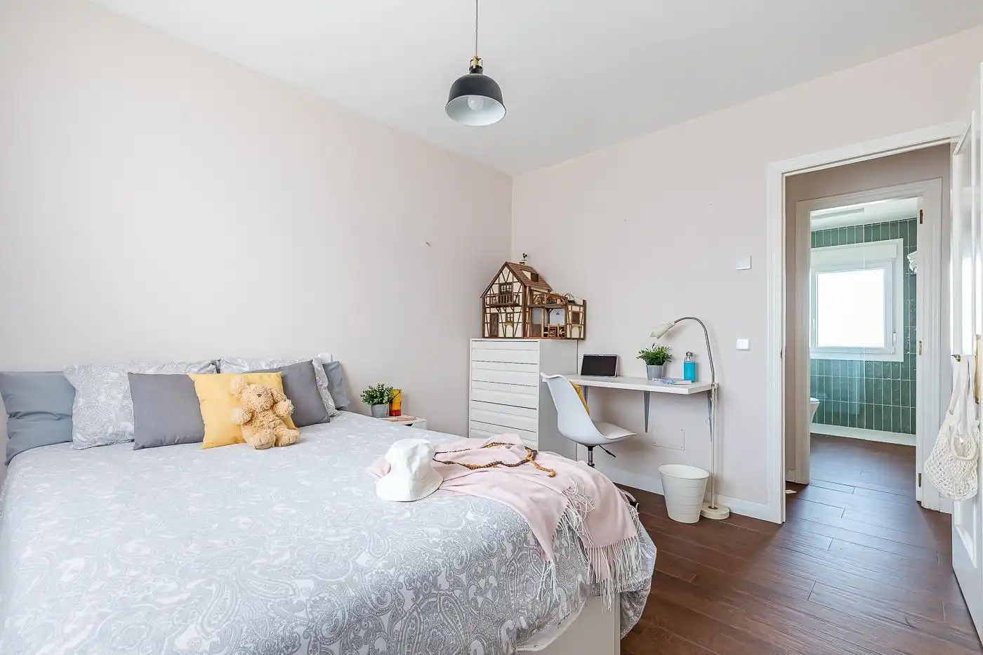 Habitación de Casa o chalet en venta en El Escorial con Calefacción, Jardín privado y Terraza