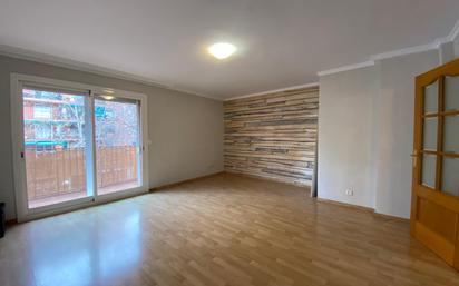 Living room of Flat for sale in  Barcelona Capital  with Balcony