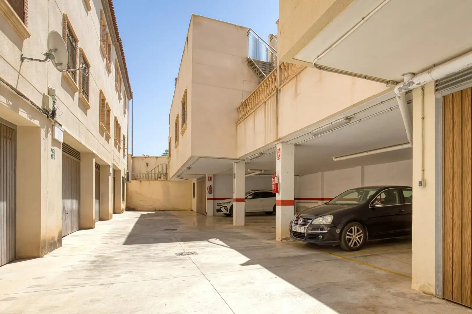 Parking de Casa adosada en venta en Abanilla con Aire acondicionado, Terraza y Trastero
