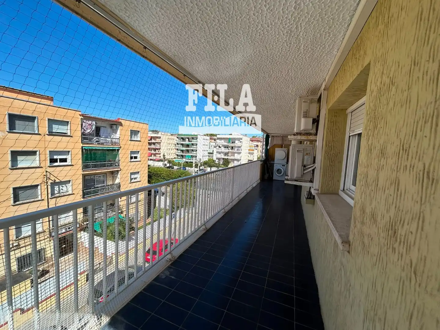 Piso con ascensor en venta en Lluis Companys, imagen 4