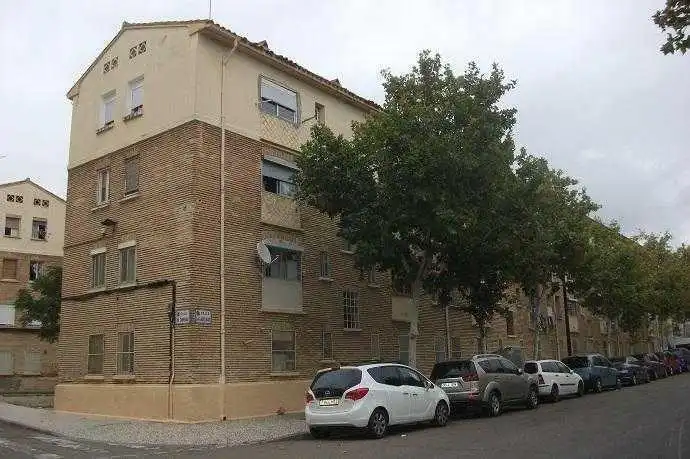 Flat for sale in Grupo Gabriela Mistral, Oliver