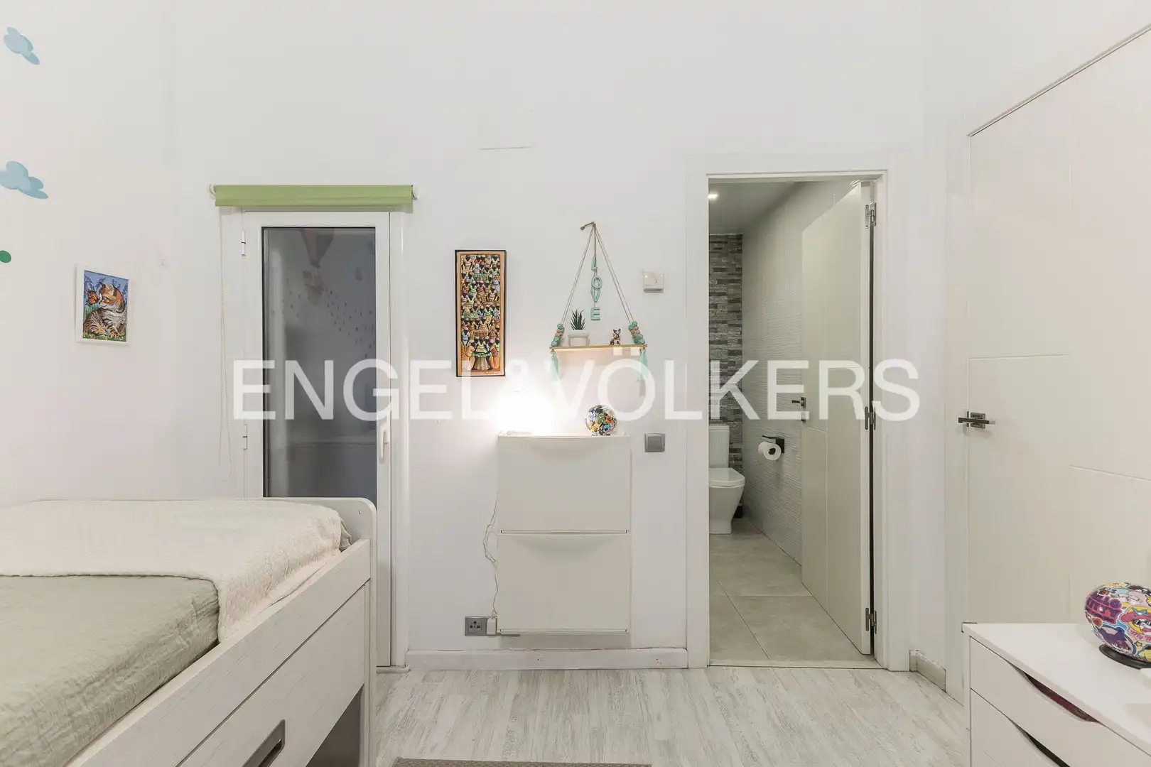 Habitación de Apartamento en venta en Barcelona con Calefacción