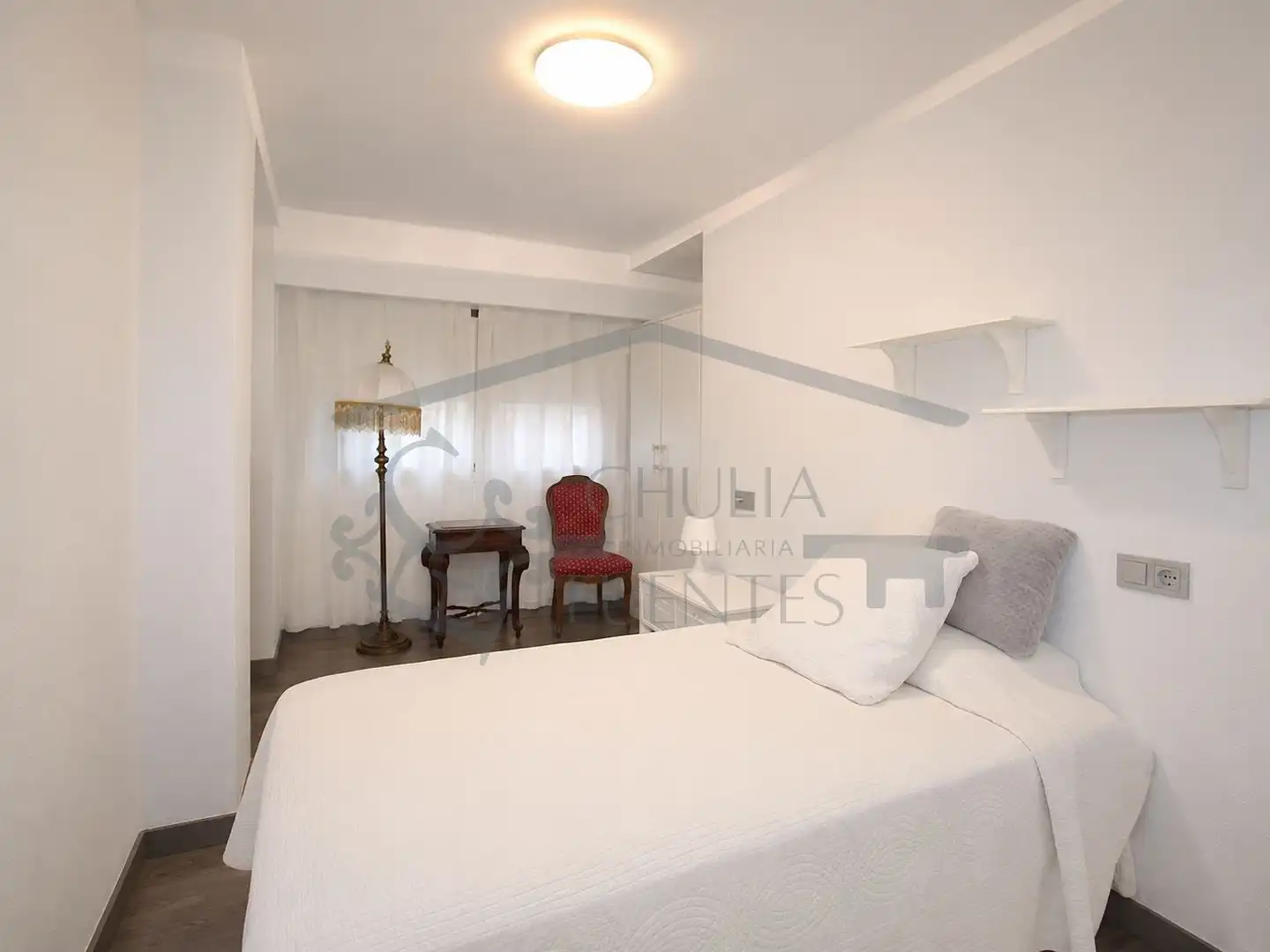 Habitación de Piso en venta en Valencia con Aire acondicionado, Parquet y Horno