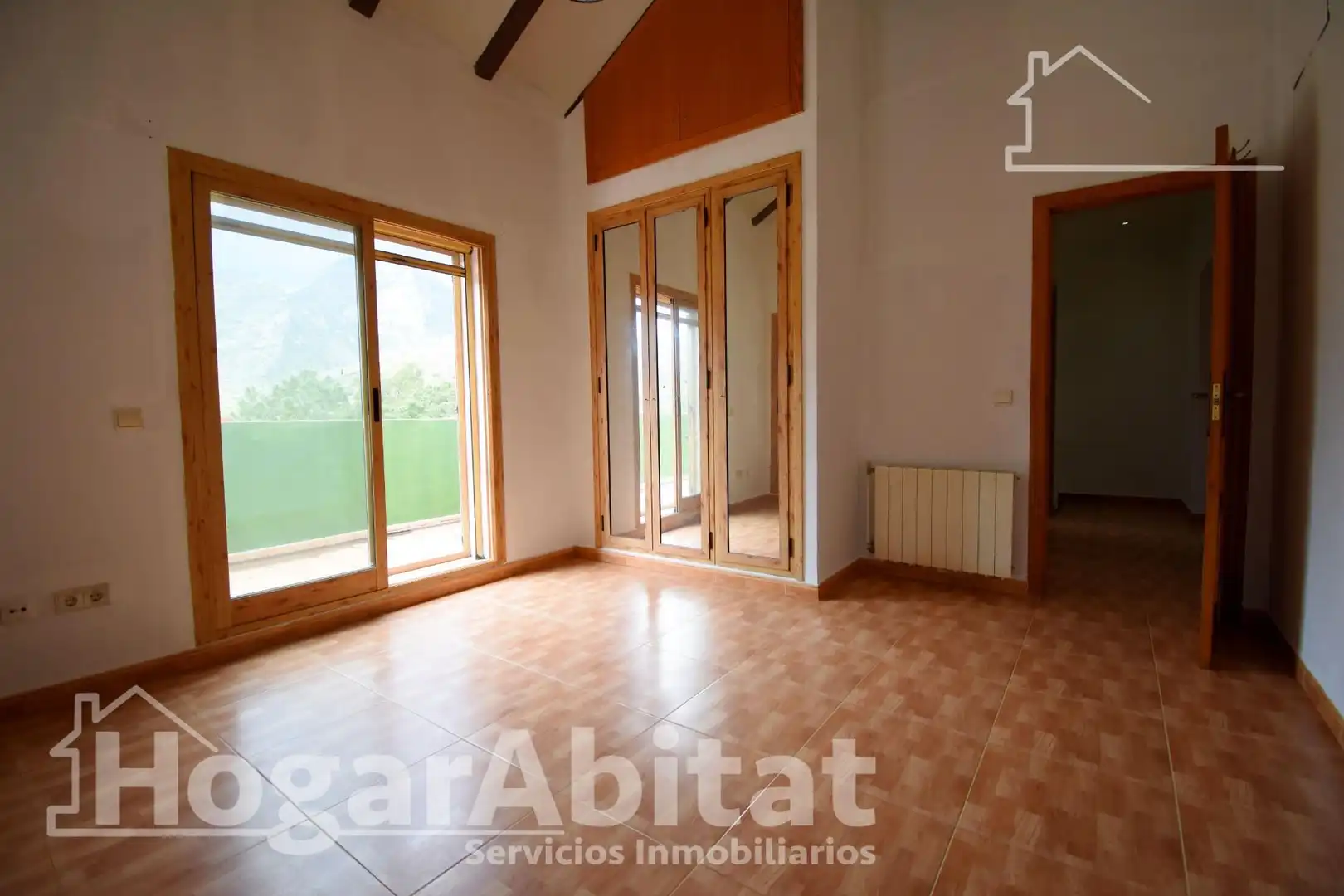Habitación de Casa o chalet en venta en Gandia con Calefacción, Jardín privado y Terraza
