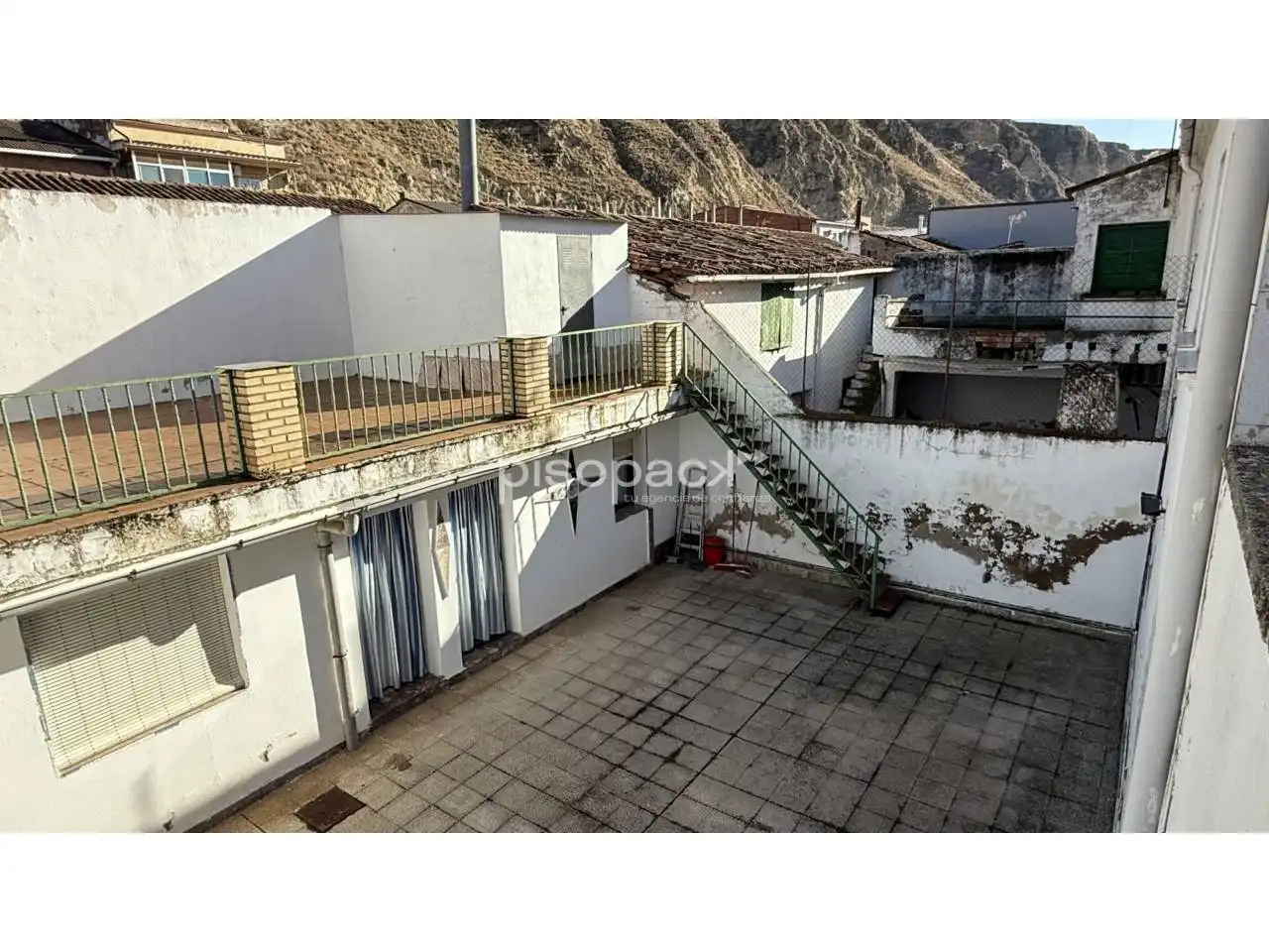 Vista exterior de Casa o chalet en venta en Azagra con Calefacción