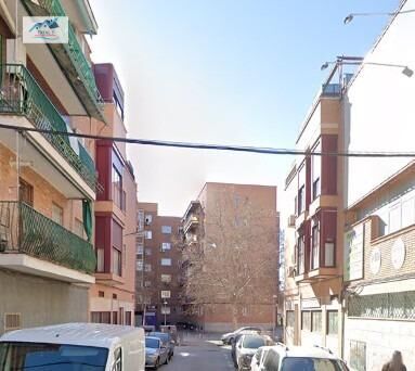 Vista exterior de Piso en venta en  Madrid Capital con Terraza y Balcón