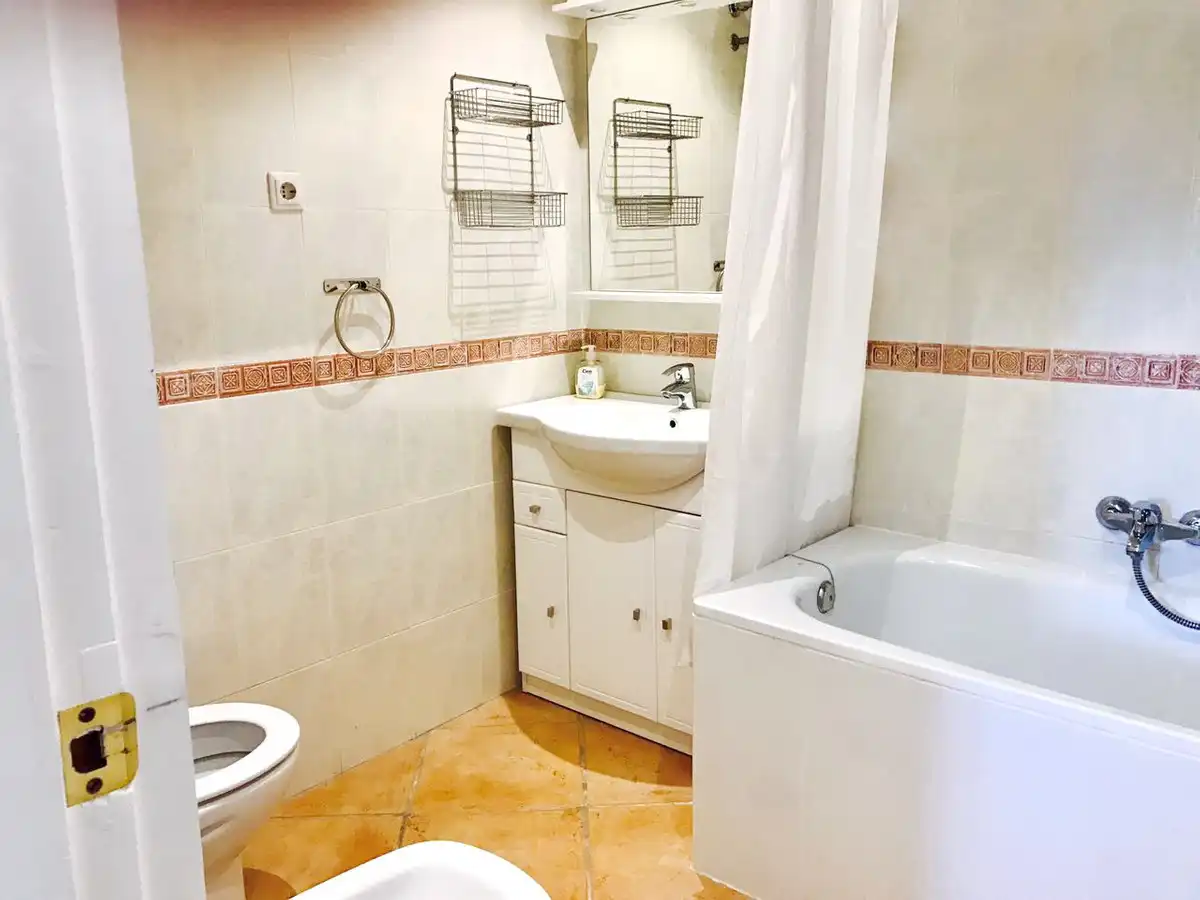 Bathroom of Apartments for rent in Marbella  with Air Conditioner, Furnished and Balcony