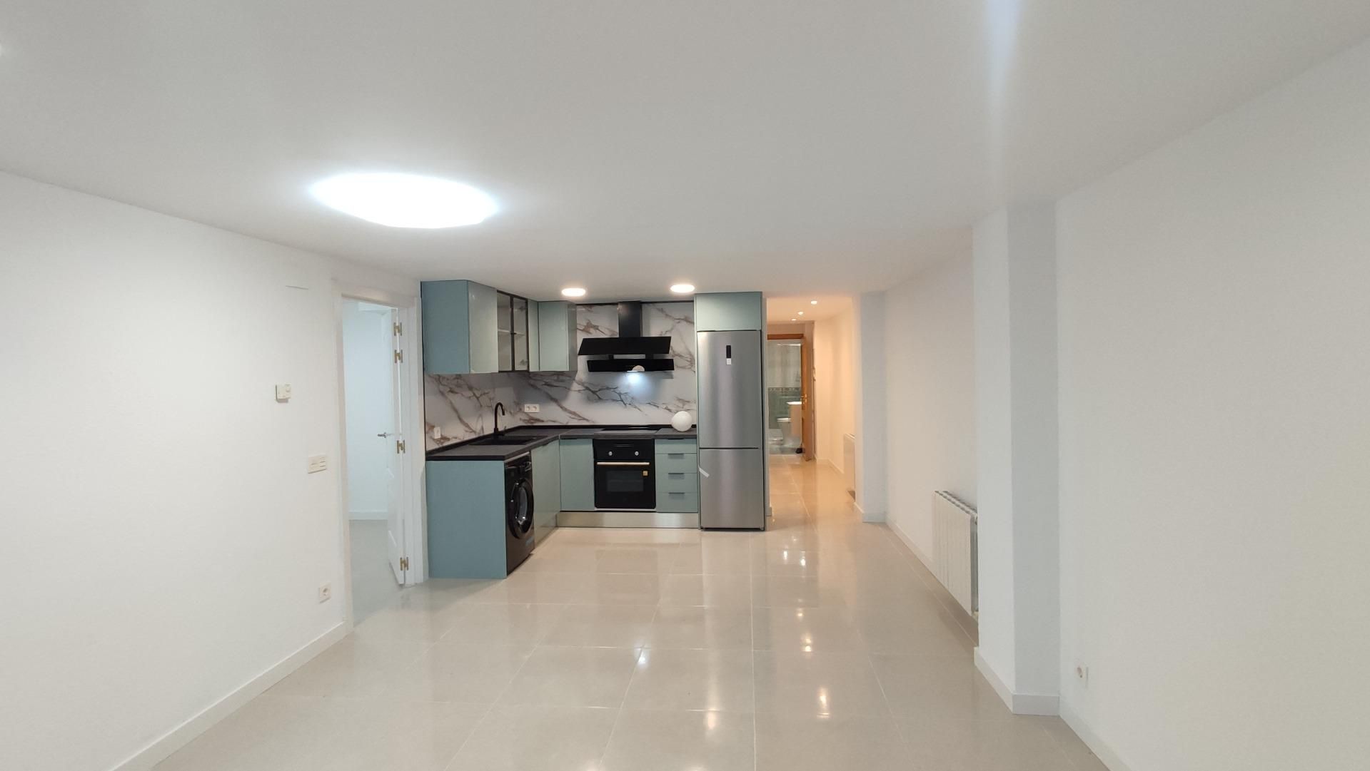 Flat for sale in  Zaragoza Capital  with Heating and Terrace