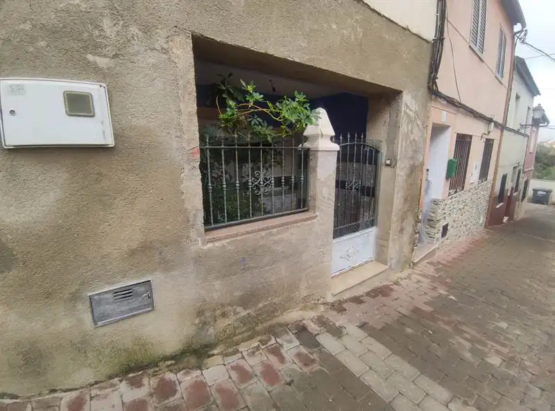 Casa adosada en venta en Olivo, Bullas