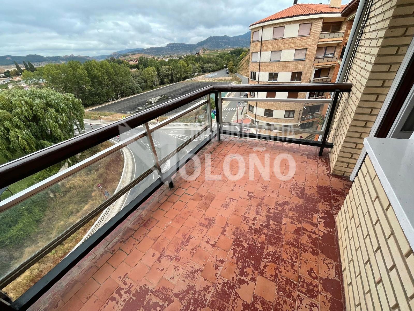 Balcony of Flat for sale in Haro  with Terrace and Furnished