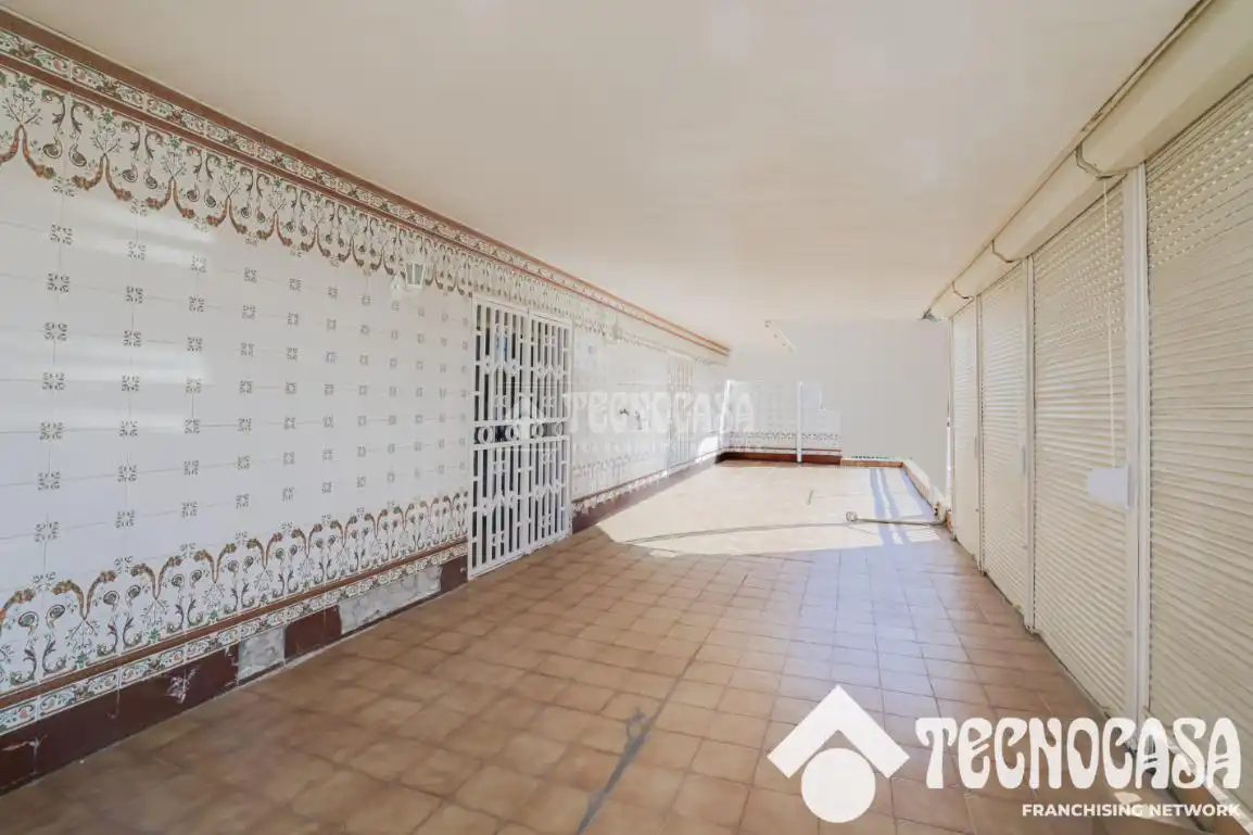 Piso en venta en Badalona con Terraza