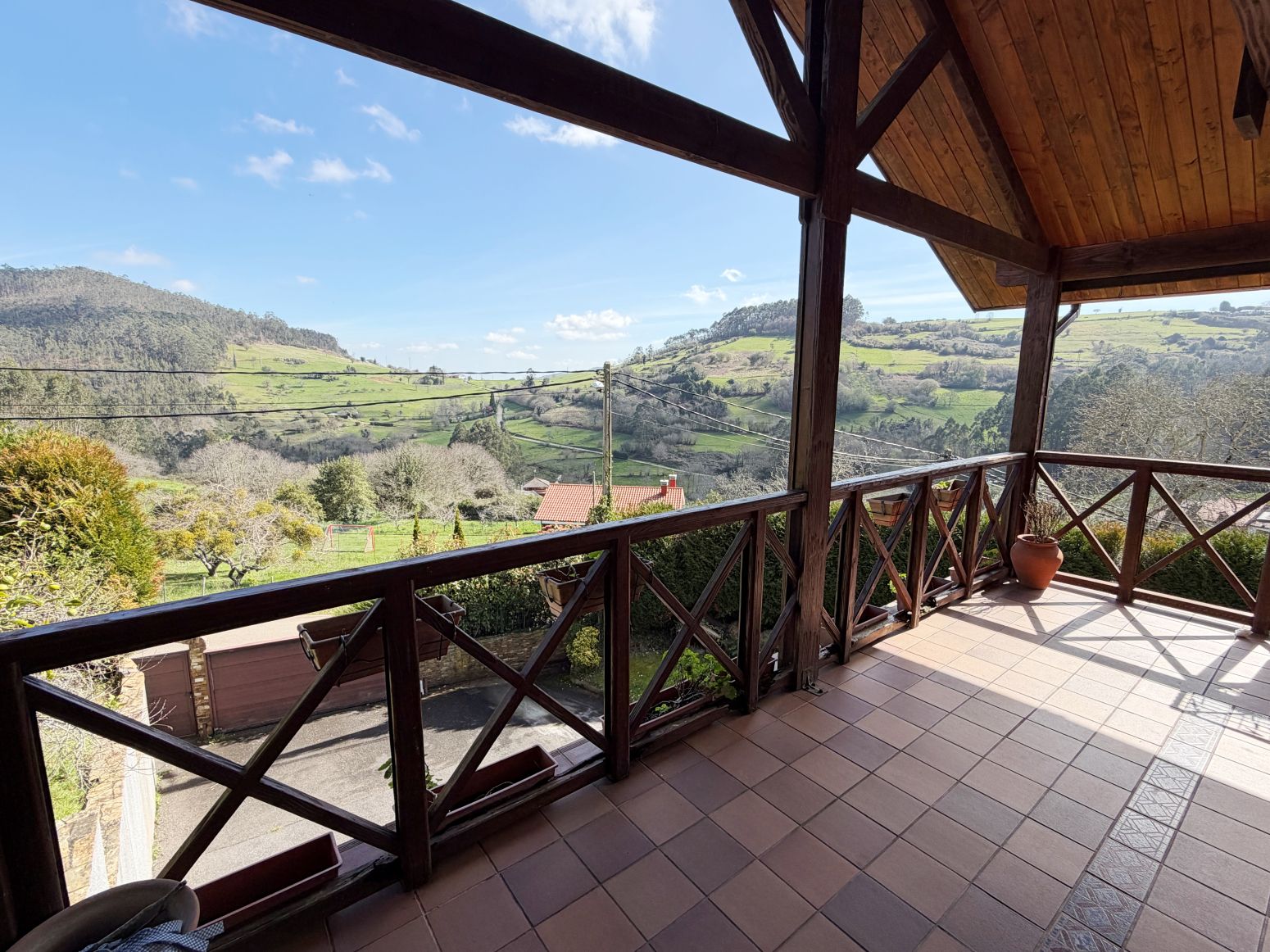 Terrassa de Casa o xalet en venda en Illas amb Calefacció, Parquet i Terrassa