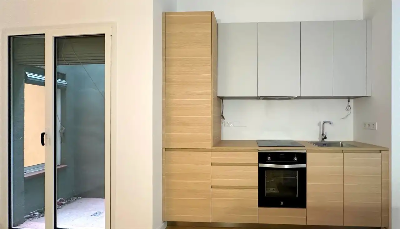 Kitchen of Flat for sale in Barcelona  with Air Conditioner, Parquet flooring and Terrace