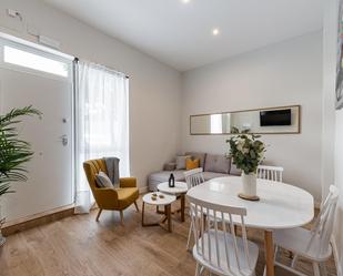 Sala d'estar de Pis en venda en  Madrid Capital amb Aire condicionat i Calefacció