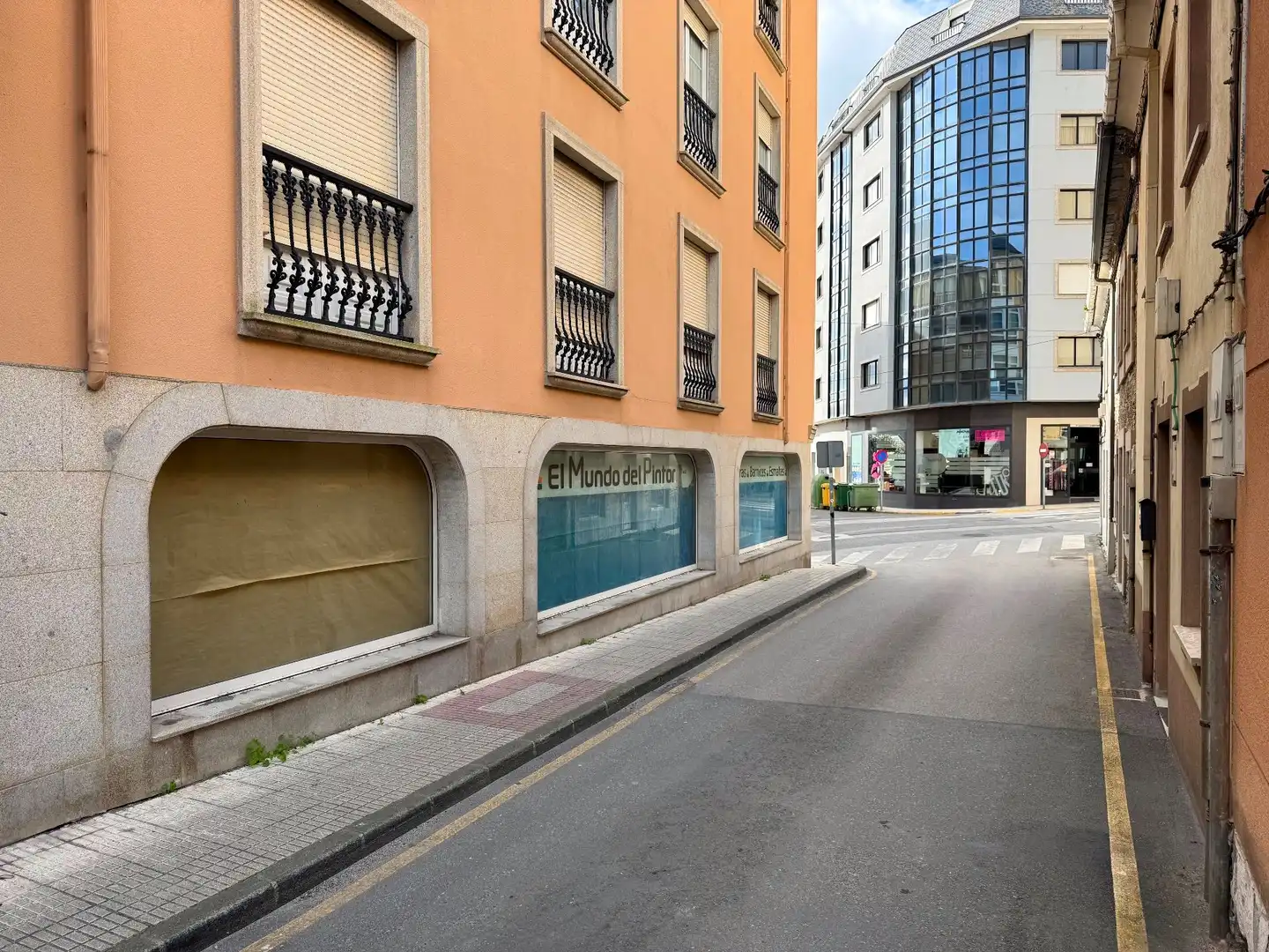 Vista exterior de Local en venta en Foz