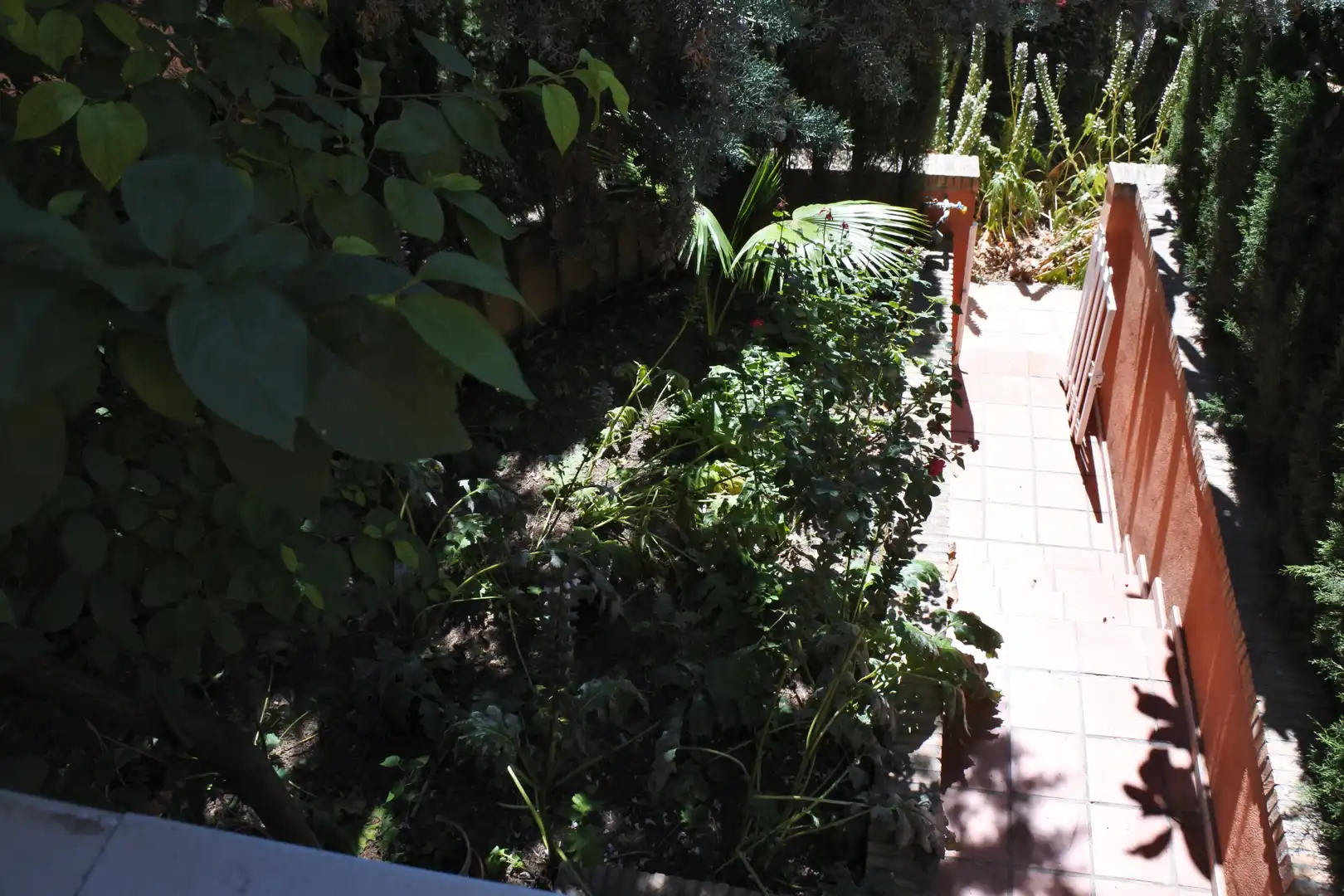 Jardín de Piso para compartir en Granada con Aire acondicionado, Calefacción y Jardín privado