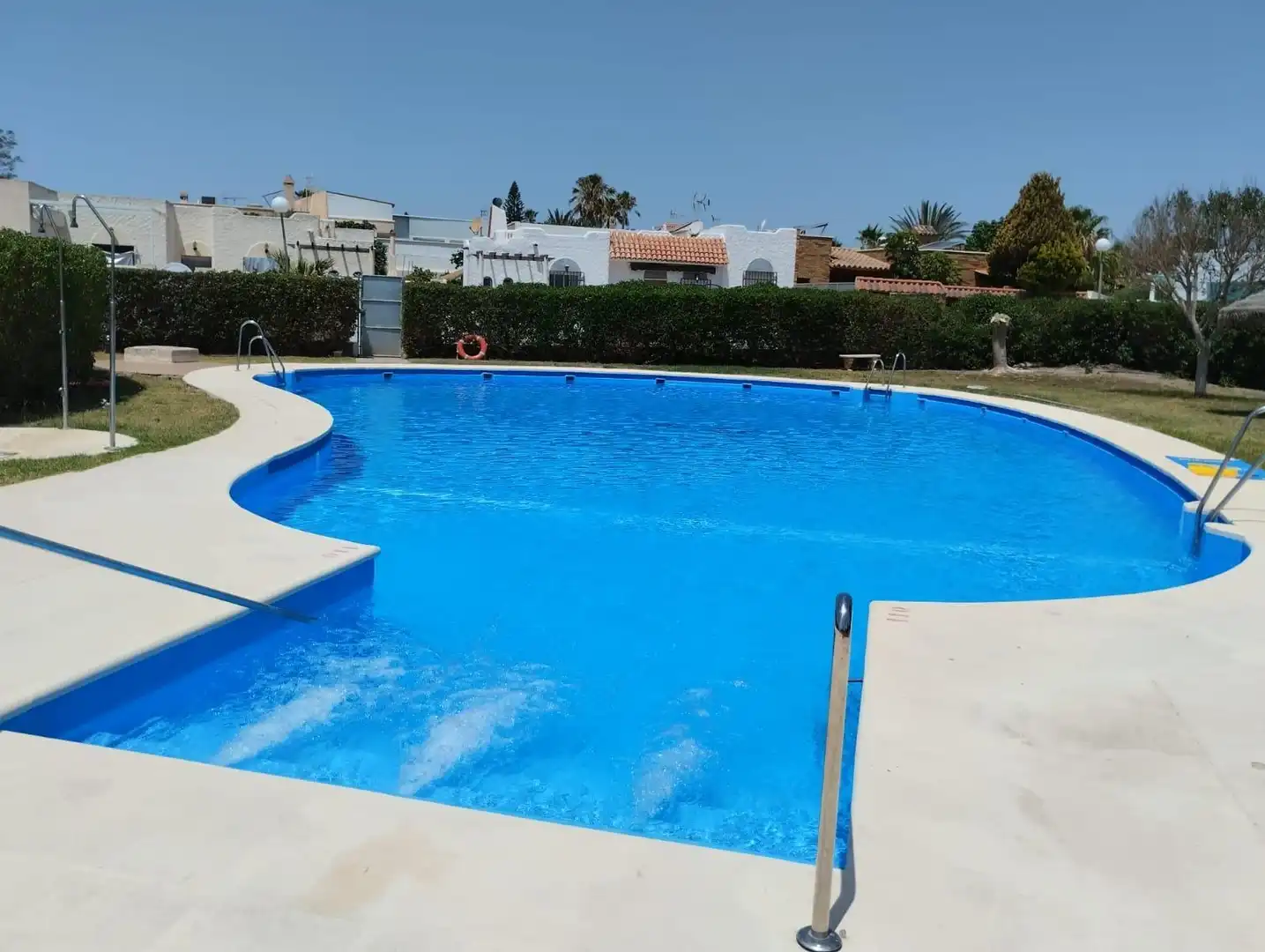 Chalet con piscina en venta en Retamar, imagen 4