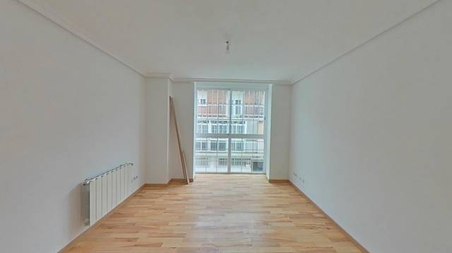 Piso en Venta en Calle la Revoltosa, 18 en Casco Histórico de Vallecas