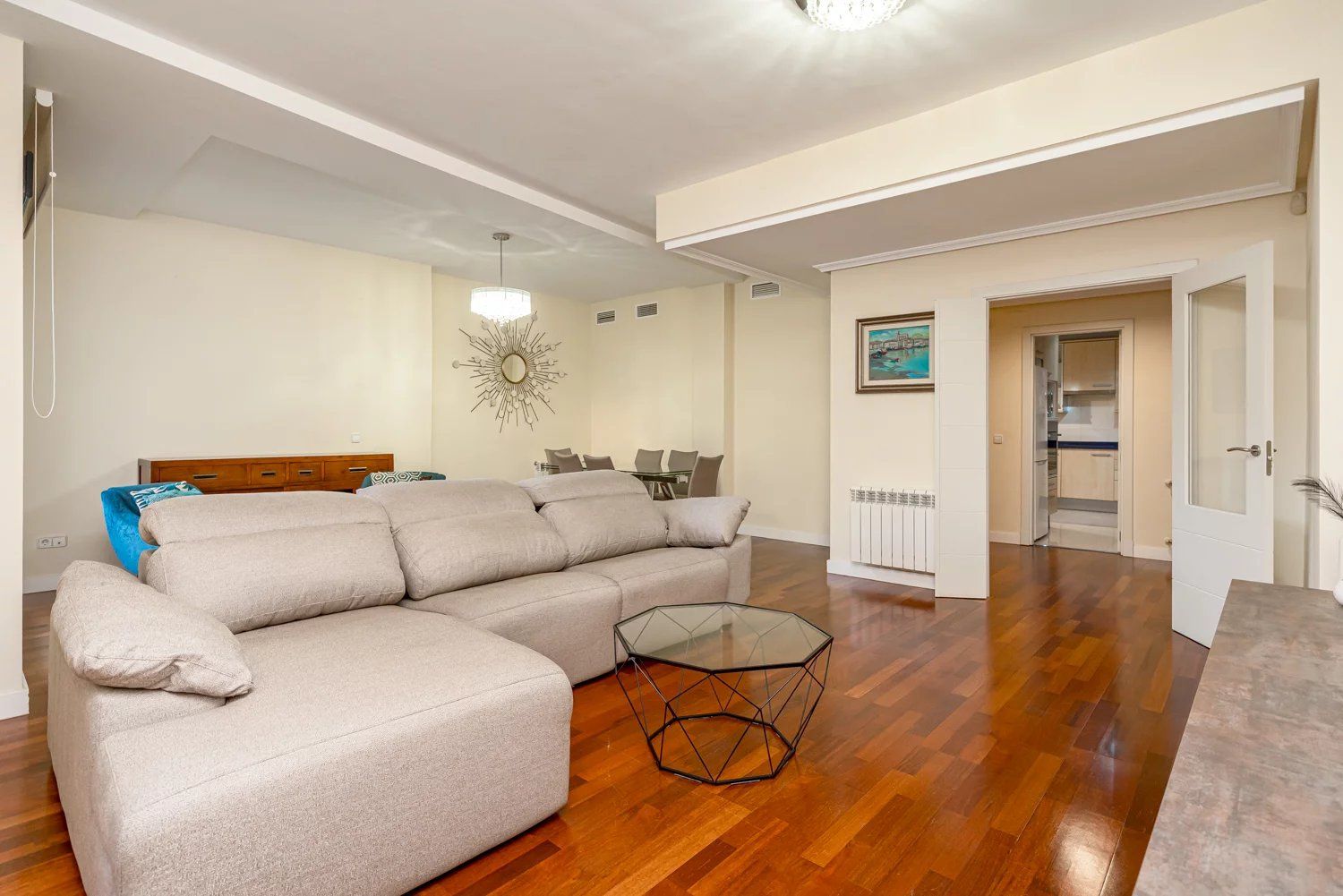 Living room of Flat to rent in  Madrid Capital  with Heating and Swimming Pool