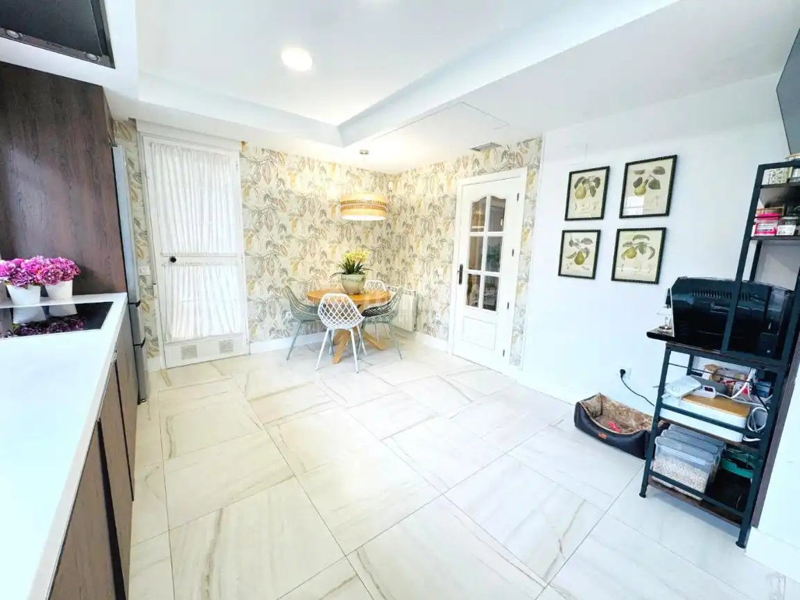 Comedor de Casa adosada en venta en Pepino con Aire acondicionado, Calefacción y Terraza