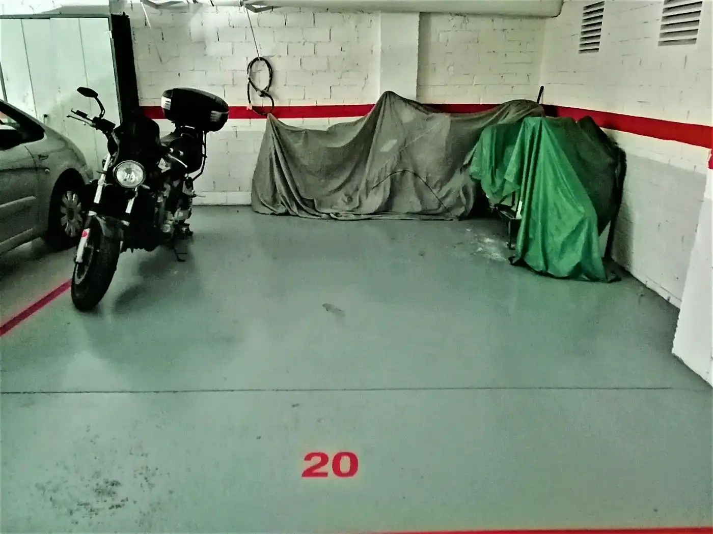 Garaje en venta en Carrer de Joanot Martorell, Peramàs