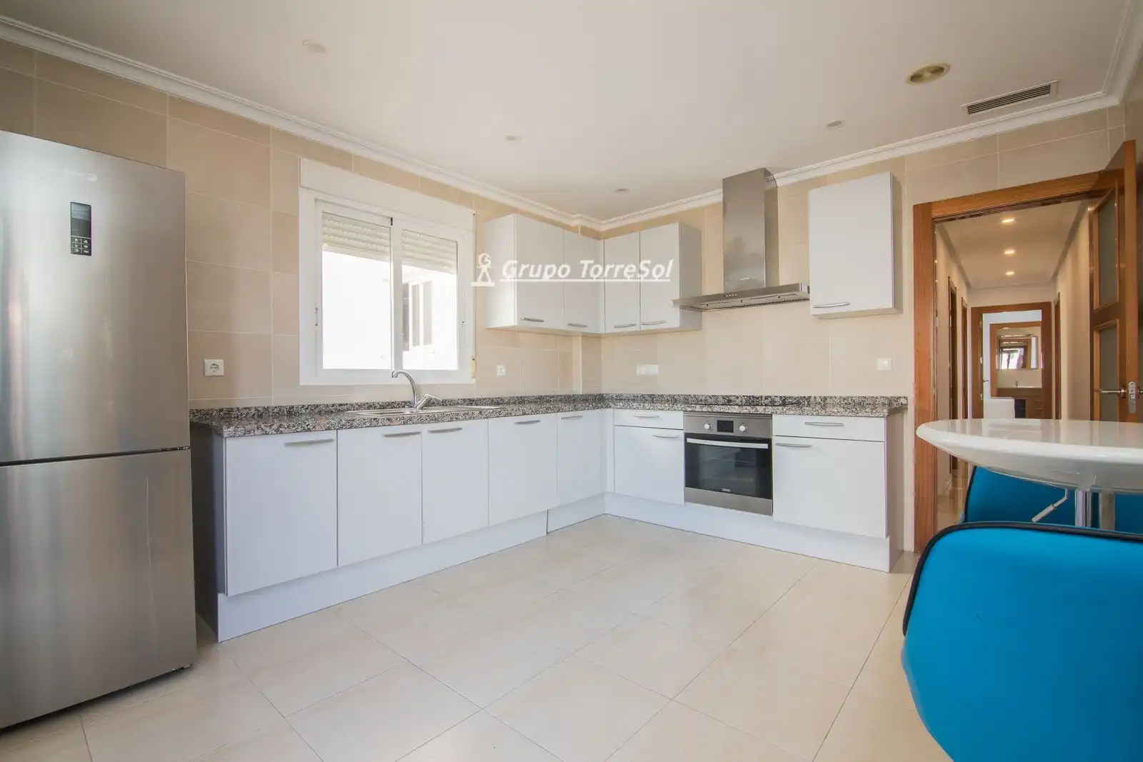 Cocina de Ático en venta en Elche / Elx con Aire acondicionado, Calefacción y Terraza