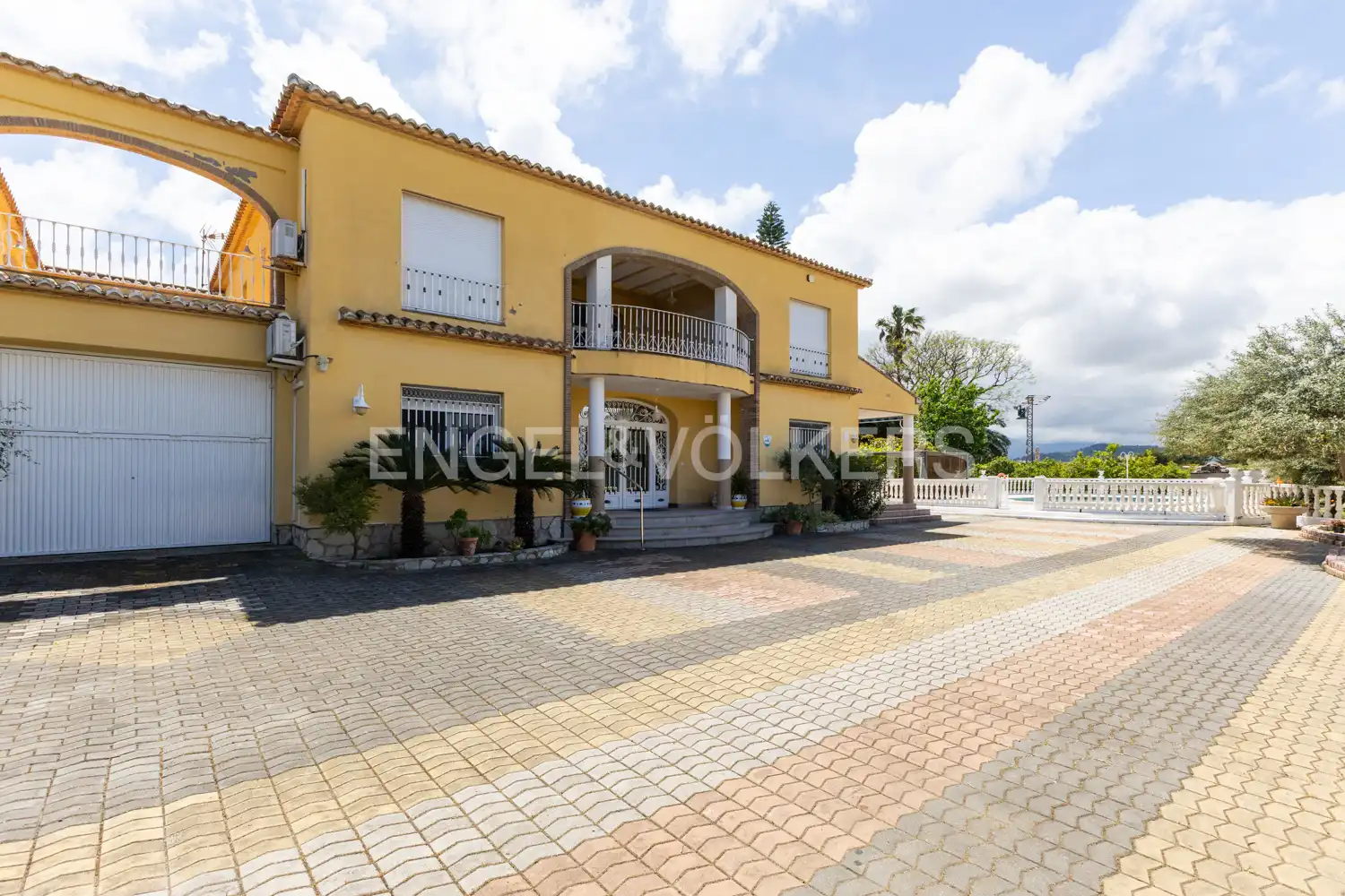 Vista exterior de Finca rústica en venta en Piles con Aire acondicionado, Calefacción y Jardín privado