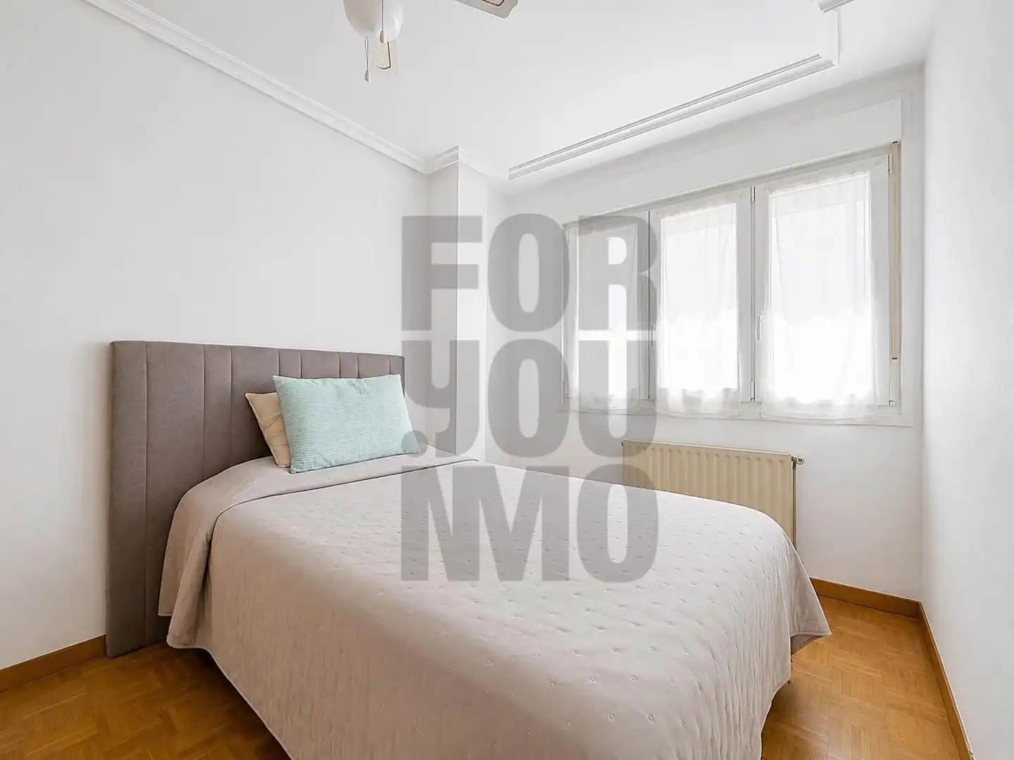 Bedroom of Flat for sale in Donostia - San Sebastián   with Heating, Storage room and Balcony