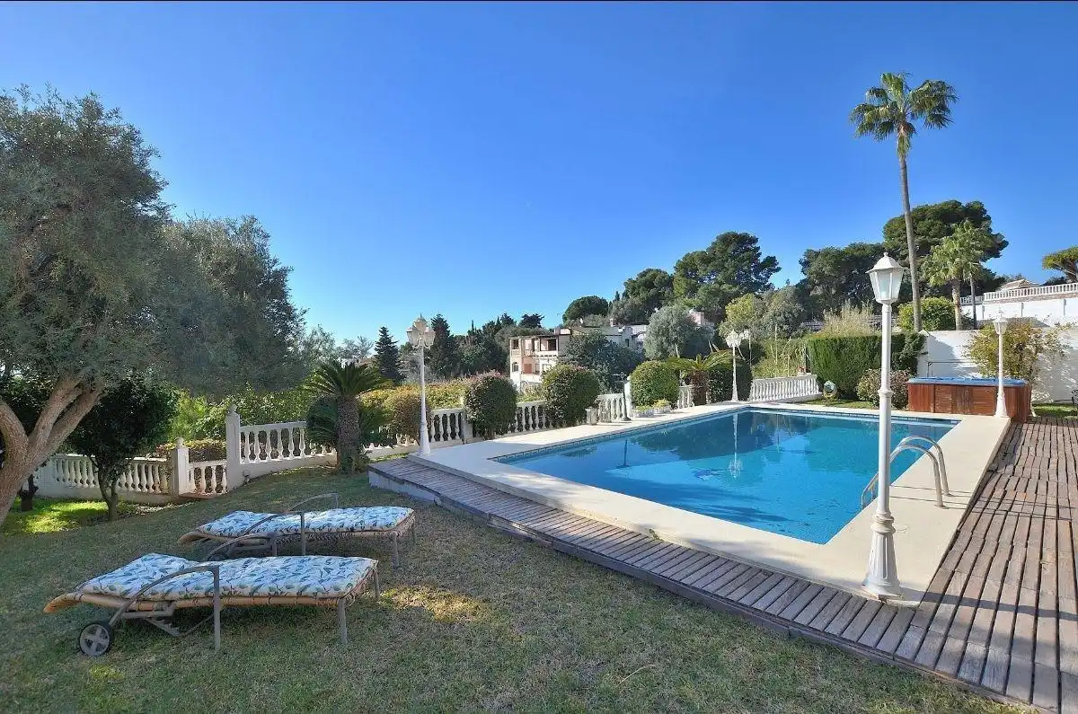 Xalet amb piscina en venda a Torremuelle