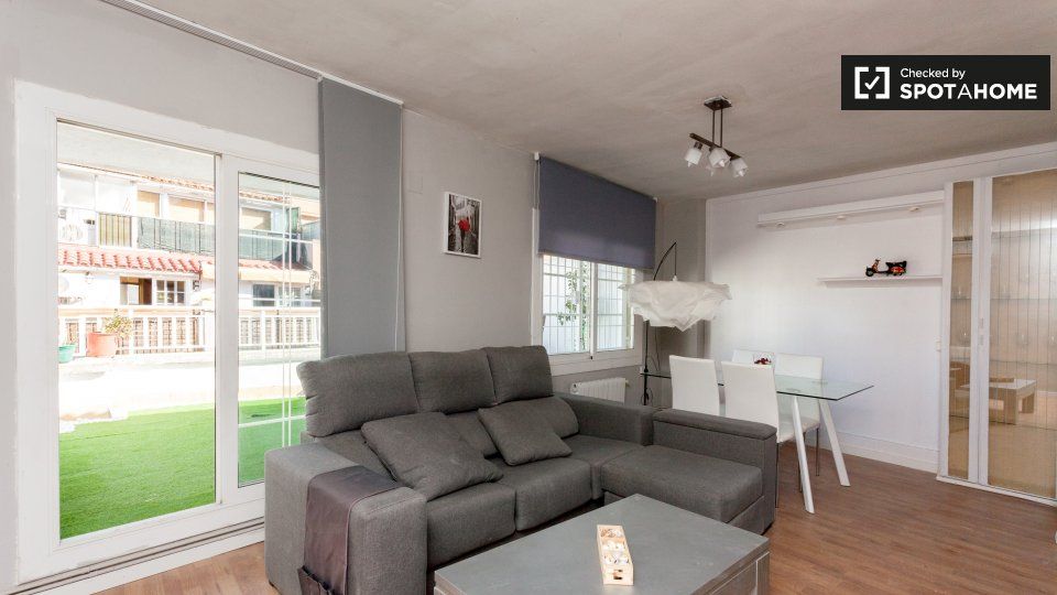 Sala d'estar de Pis de lloguer en  Barcelona Capital amb Aire condicionat, Calefacció i Moblat