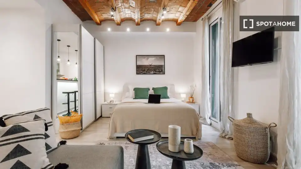 Flat with terrace to rent in Eixample, imagen 16