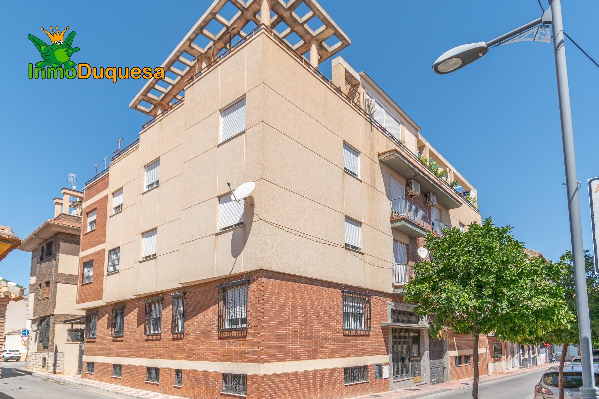 Exterior view of Flat for sale in Armilla