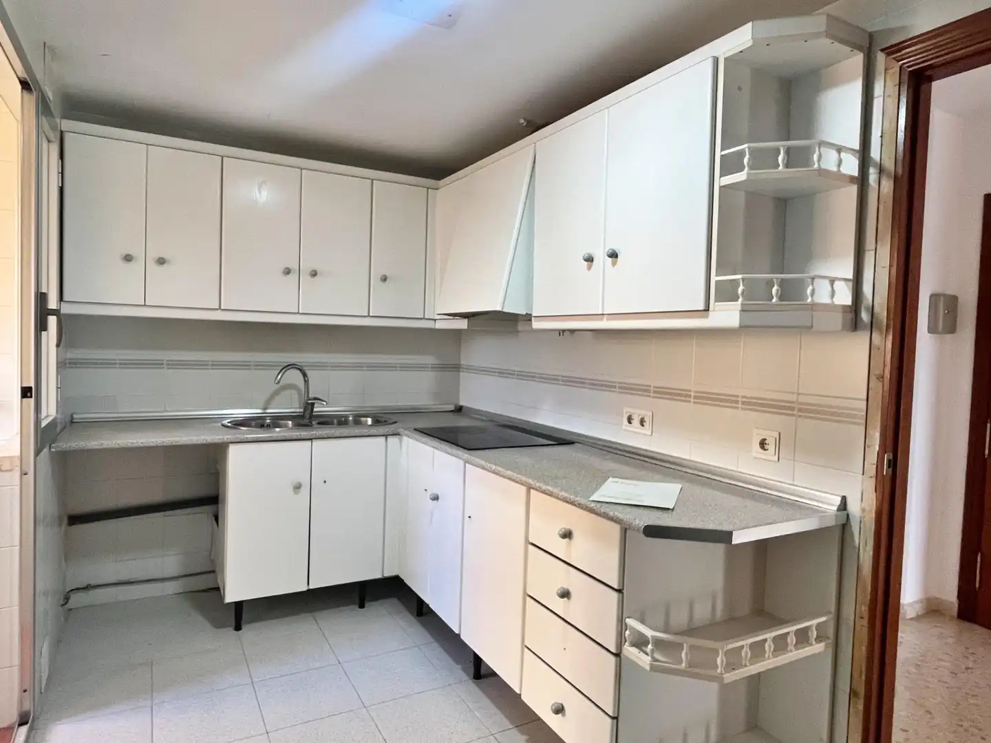 Cocina de Piso en venta en Rincón de la Victoria con Aire acondicionado, Terraza y Piscina comunitaria