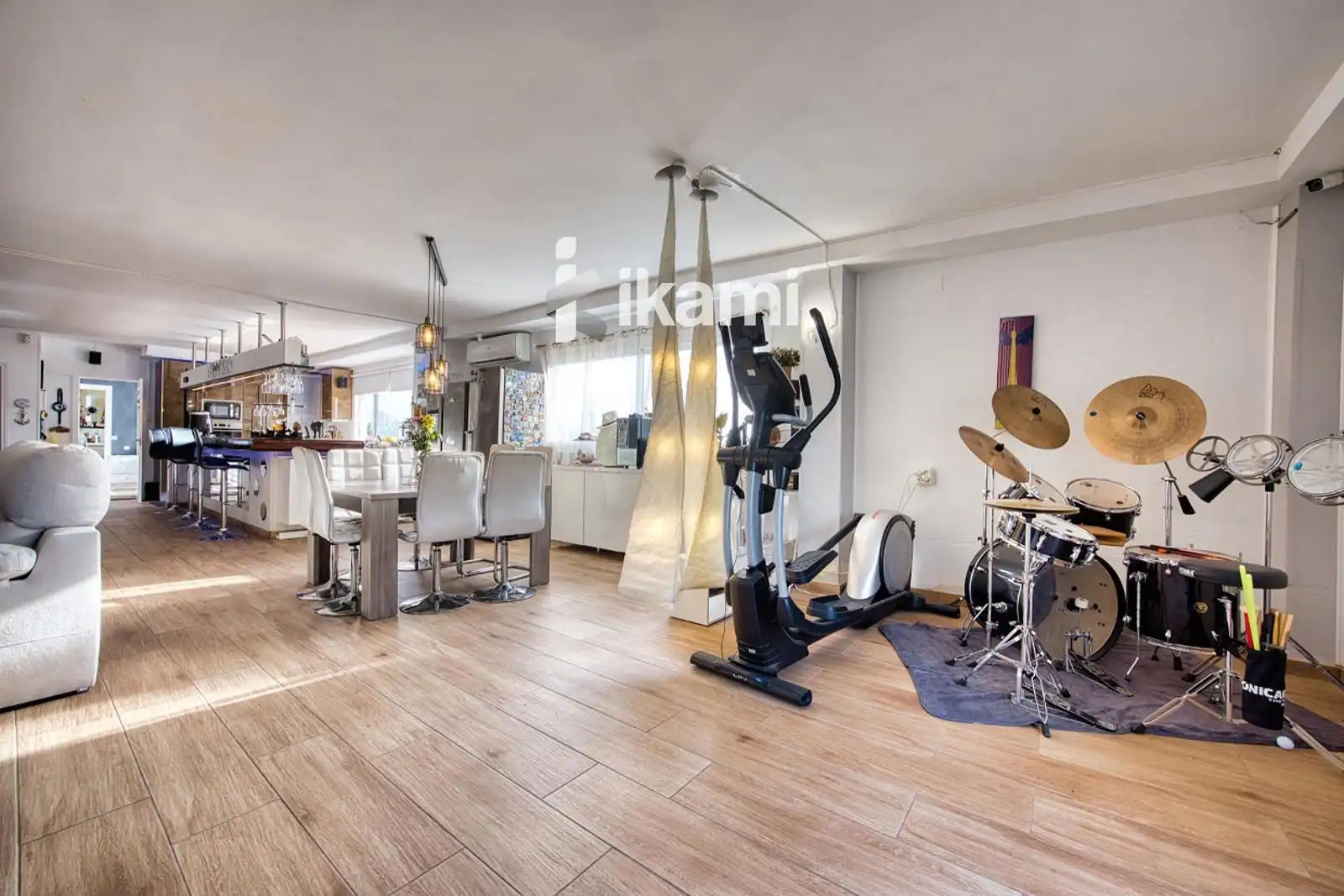 Sala de estar de Ático en venta en El Campello con Aire acondicionado, Calefacción y Terraza