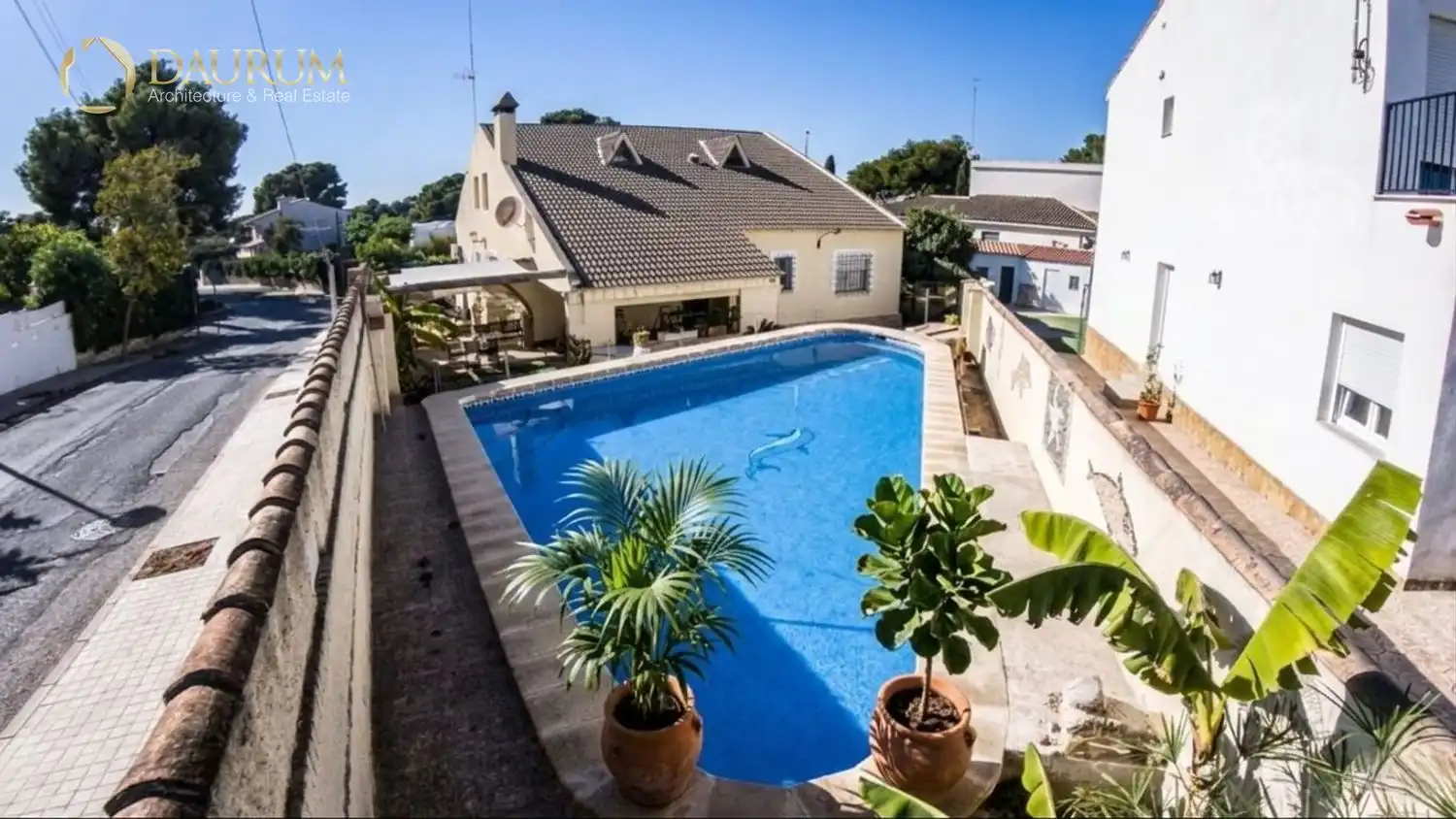 Piscina de Casa o chalet en venta en Paterna con Aire acondicionado, Calefacción y Terraza