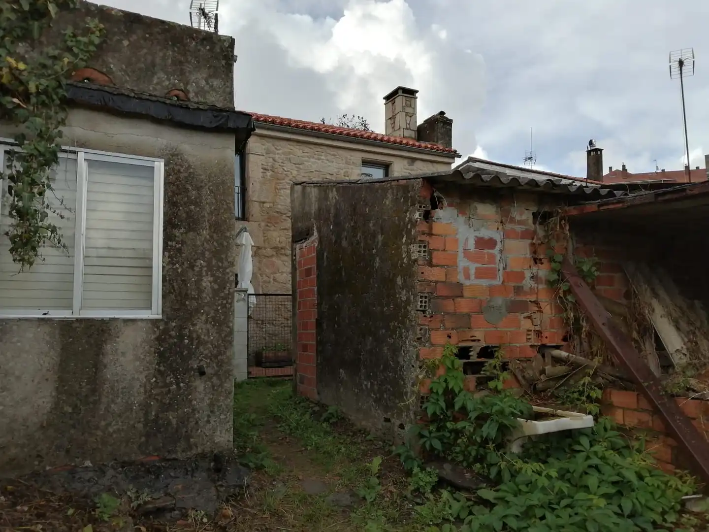 Vista exterior de Finca rústica en venta en Santiago de Compostela 