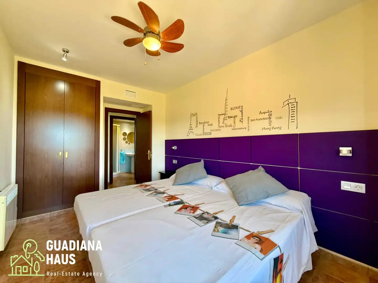 Dormitori de Apartament en venda en Ayamonte amb Jardí privat, Terrassa i Piscina comunitària