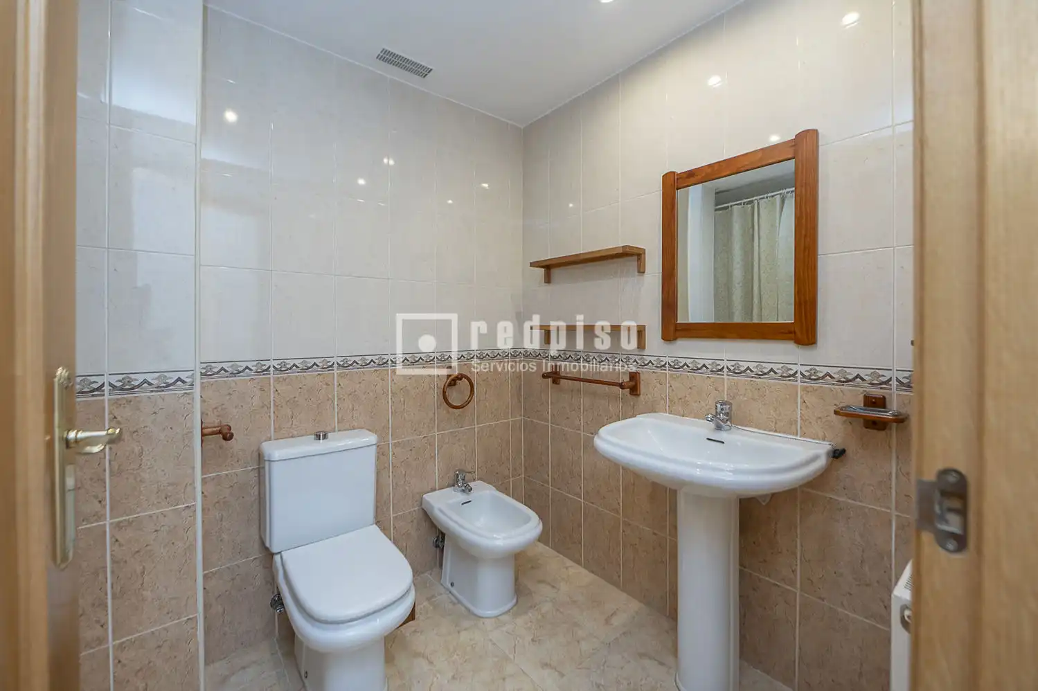 Badezimmer von Wohnung zum Verkauf in Valdemoro mit Klimaanlage, Heizung und Privatgarten
