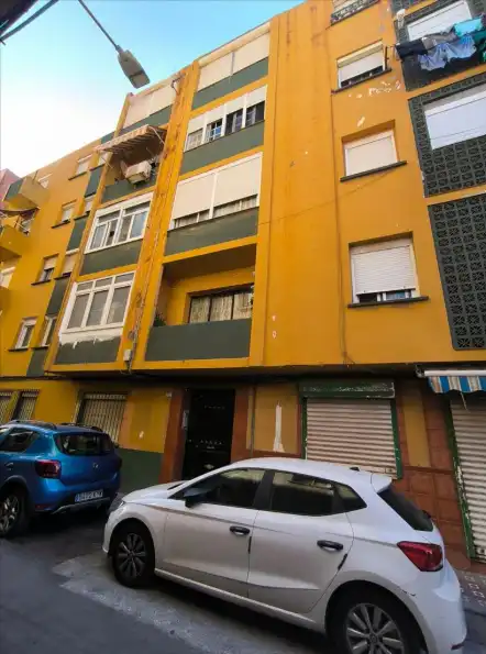 Flat for sale in Avenida Cádiz 71