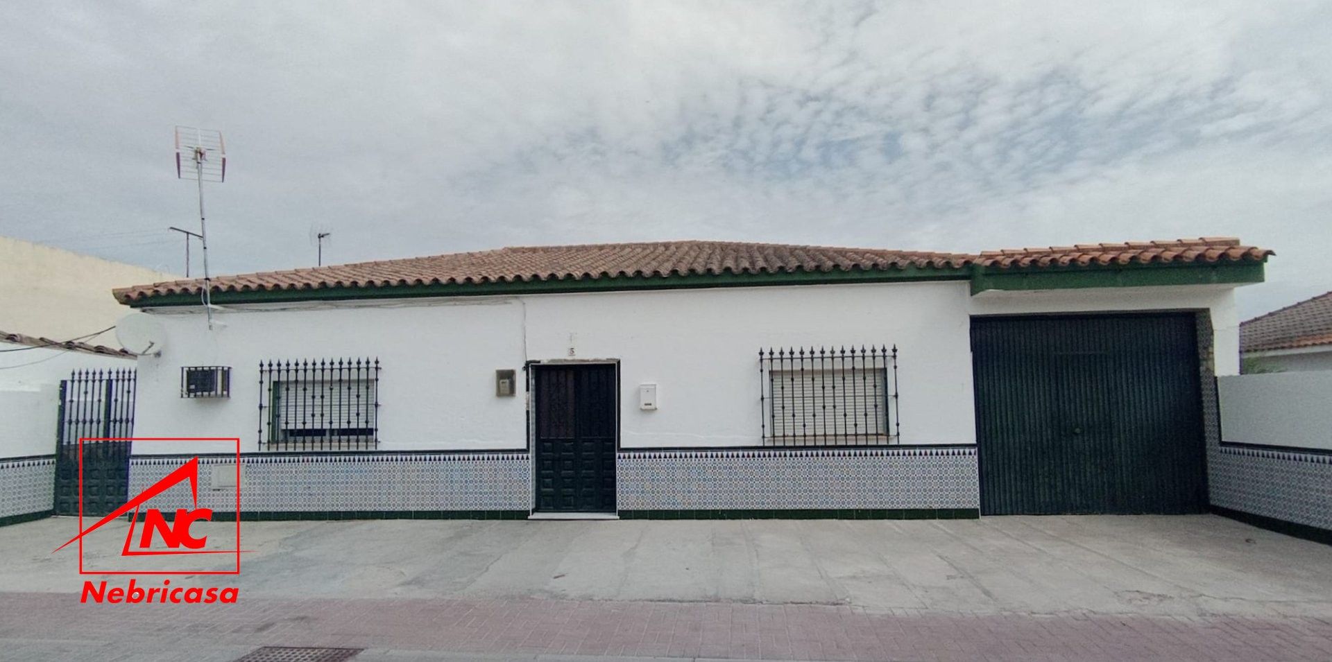 Vista exterior de Casa o xalet en venda en San José del Valle