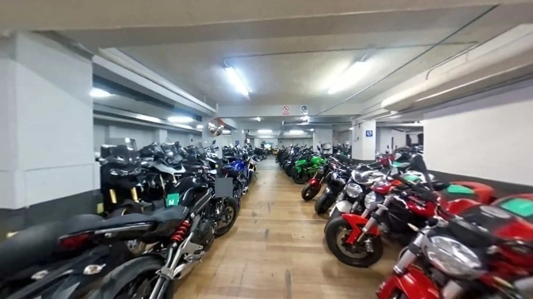 Business premises to rent in Avenida del General Perón 3, imagen 20