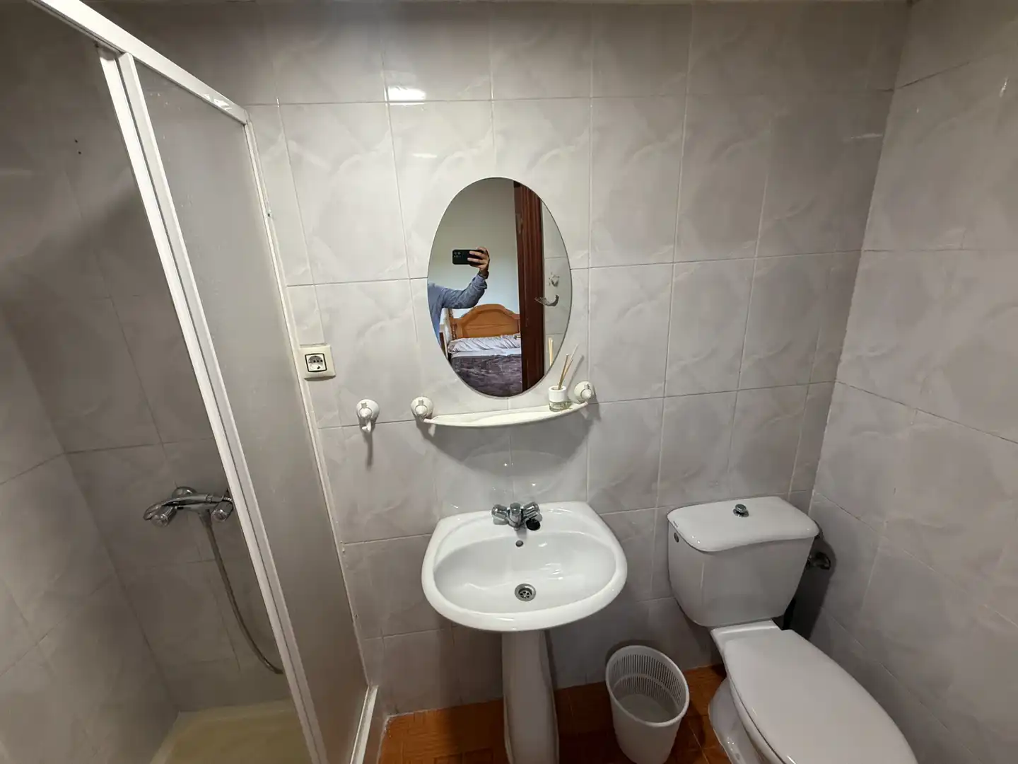 Bany de Edifici en venda en Siero amb Alarma
