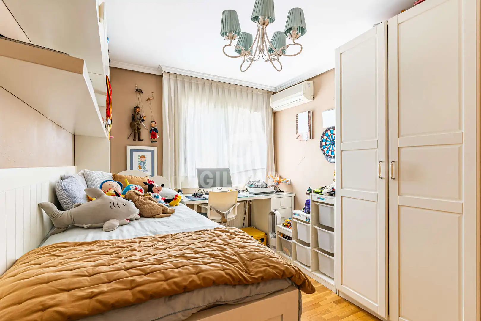 Bedroom of Flat for sale in Madrid  with Heating, Private garden and Storage room
