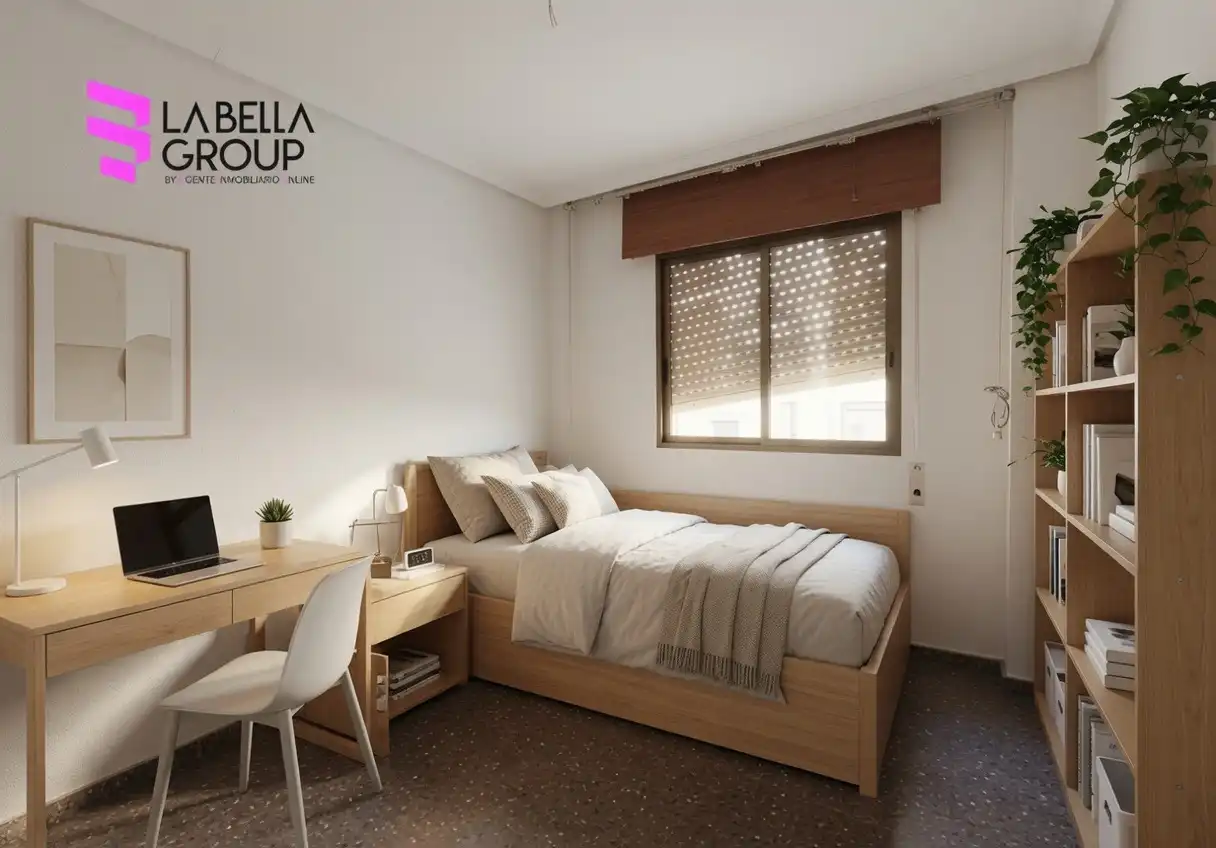 Habitación de Piso en venta en Murcia con Trastero